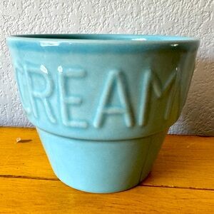 Like New Jumbo Ice Cream Bowl